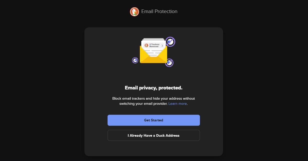 Tangkapan layar halaman DuckDuckGo Email Protection dengan ilustrasi amplop kuning berisi email bertuliskan '3 Trackers Removed'. Di bawahnya terdapat teks 'Email privacy, protected.' yang menjelaskan fitur pemblokiran pelacak email tanpa perlu mengganti penyedia email. Tersedia dua tombol: 'Get Started' berwarna biru dan 'I Already Have a Duck Address' berwarna hitam.